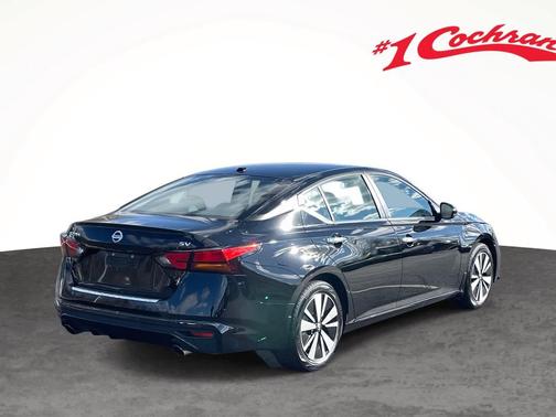 2022 Nissan Altima 2.5 SV