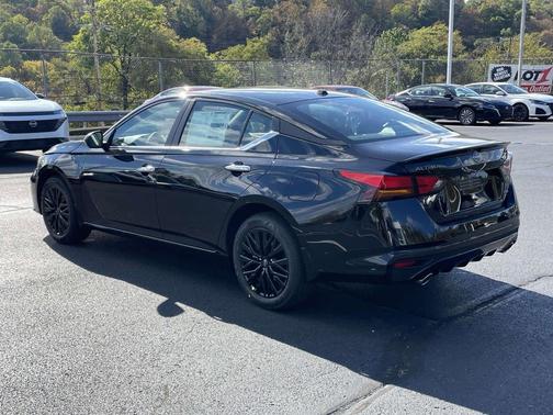 2025 Nissan Altima SV AWD