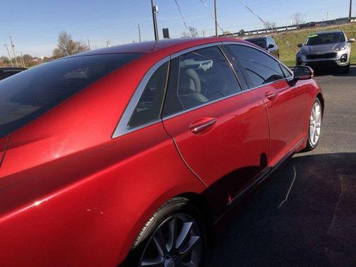 2014 Lincoln MKZ Base