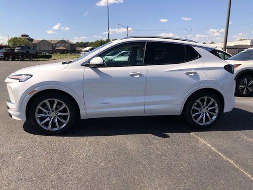 2024 Buick Encore GX Avenir