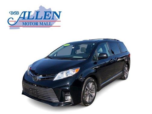 2019 Toyota Sienna 