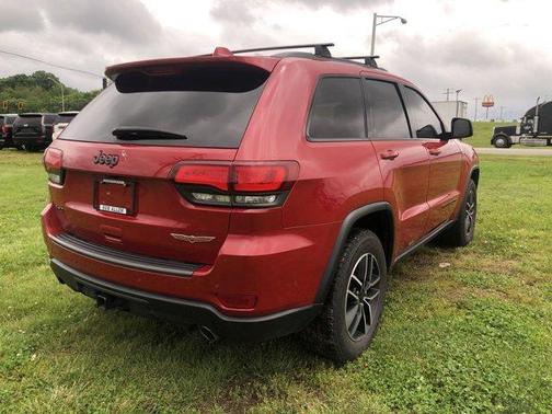 2020 Jeep Grand Cherokee Trailhawk