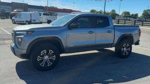 Sterling 2024 GMC Canyon AT4
