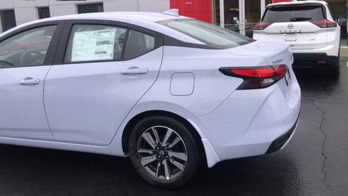 2025 Nissan Versa 1.6 SV