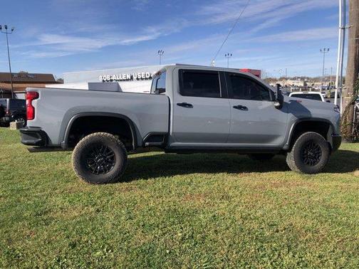 2024 Chevrolet Silverado 2500 ZR2