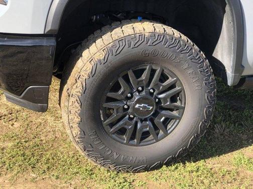 2024 Chevrolet Silverado 2500 ZR2