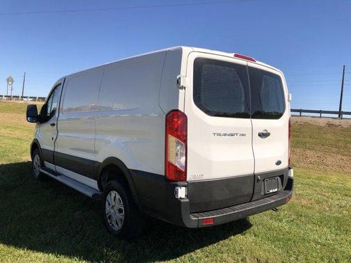 2024 Ford Transit-250
