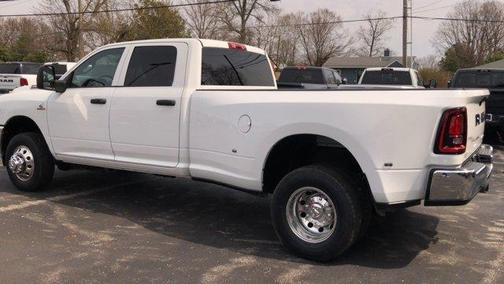 Bright White Clearcoat 2026 RAM 3500 Tradesman