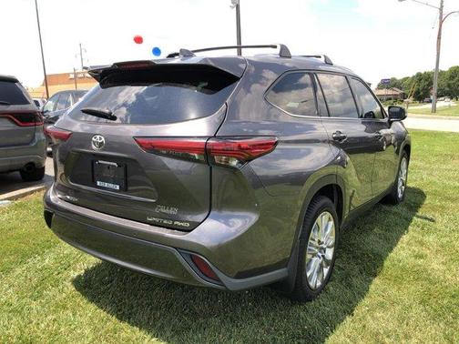 2021 Toyota Highlander Limited