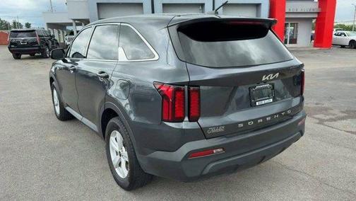 Gravity Gray 2022 Kia Sorento LX