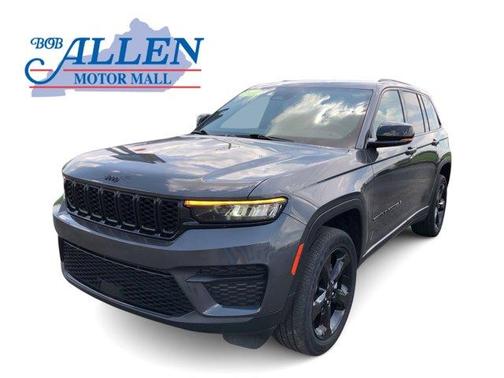 2022 Jeep Grand Cherokee Altitude