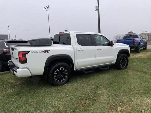 2024 Nissan Frontier PRO-4X