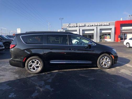 2022 Chrysler Pacifica Limited