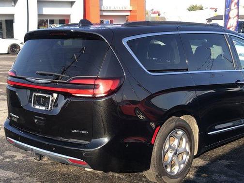 2022 Chrysler Pacifica Limited
