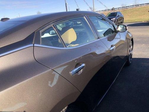 2016 Nissan Maxima 3.5 SR