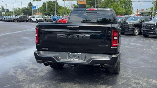 Diamond Black 2026 RAM 1500 Express