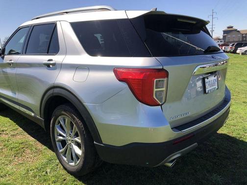 Silver 2023 Ford Explorer Limited