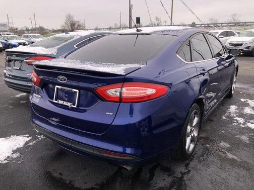 2014 Ford Fusion SE