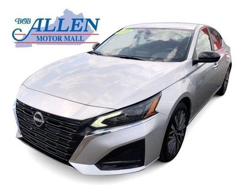 Brilliant Silver Metallic 2025 Nissan Altima SV
