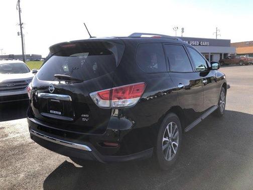 2014 Nissan Pathfinder SV