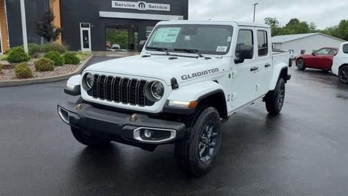 Bright White Clearcoat 2026 Jeep Gladiator 85th Anniversary Edition