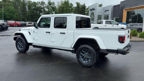 Bright White Clearcoat 2026 Jeep Gladiator 85th Anniversary Edition