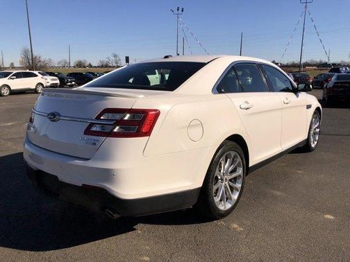 2018 Ford Taurus Limited