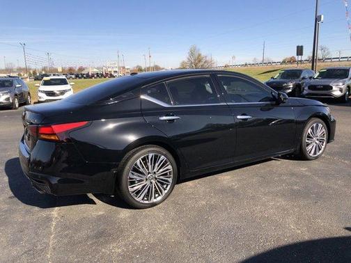 2024 Nissan Altima 2.5 SL