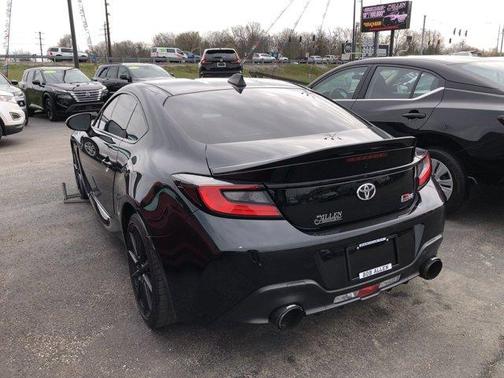 2023 Toyota GR86 Premium