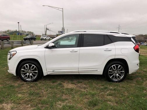 2023 GMC Terrain Denali