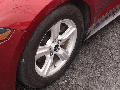 2018 Ford Mustang I4