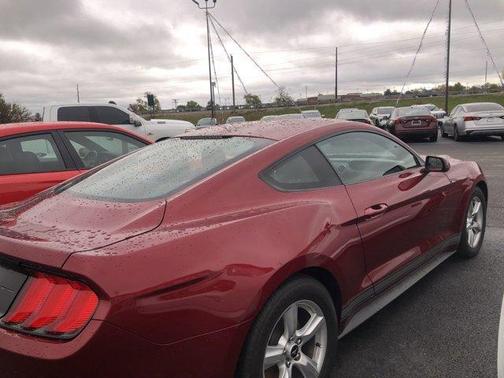 2018 Ford Mustang I4