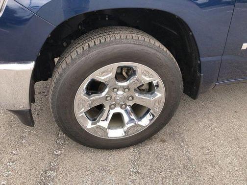 Patriot Blue Pearlcoat 2022 RAM 1500 Big Horn