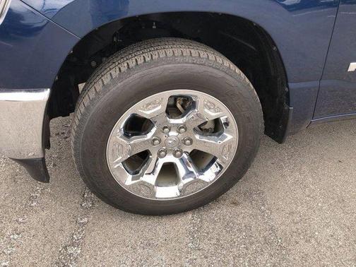 Patriot Blue Pearlcoat 2022 RAM 1500 Big Horn