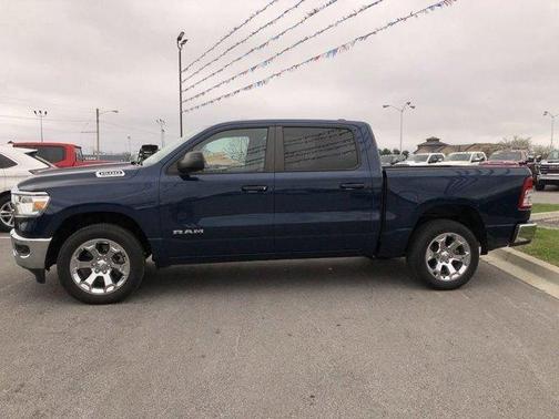 Patriot Blue Pearlcoat 2022 RAM 1500 Big Horn