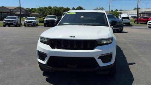 Bright White Clearcoat 2025 Jeep Grand Cherokee Limited
