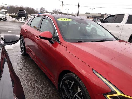 Runway Red 2025 Kia K5 EX