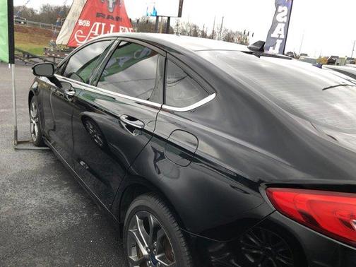 2020 Ford Fusion SEL