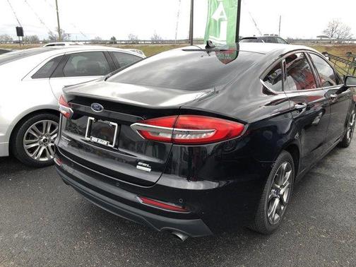 2020 Ford Fusion SEL