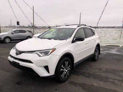 2017 Toyota RAV4 LE