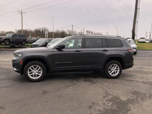 2022 Jeep Grand Cherokee L Laredo