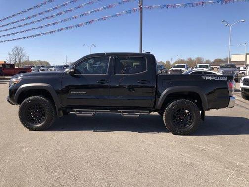 2021 Toyota Tacoma SR