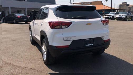 Summit White 2025 Chevrolet Trailblazer LS