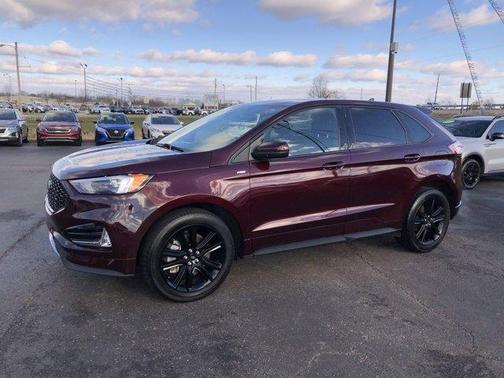2021 Ford Edge Sport