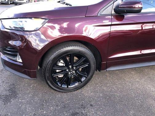 2021 Ford Edge Sport