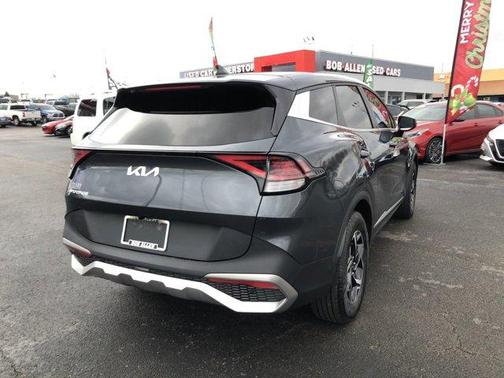 2023 Kia Sportage LX