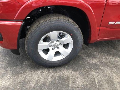 Molten Red Pearlcoat 2026 RAM 1500 Big Horn