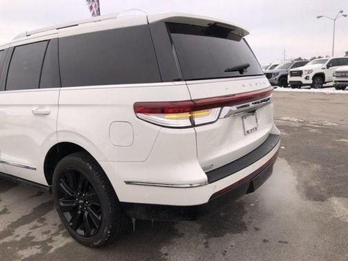 2024 Lincoln Navigator Reserve