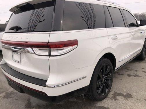 2024 Lincoln Navigator Reserve