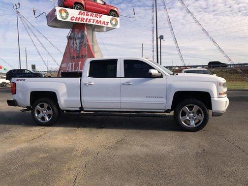 2017 Chevrolet Silverado 1500 2LT